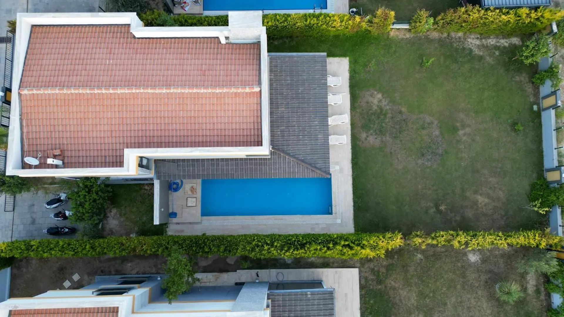 Oezel Havuzlu Luex Villa 库萨达斯 0*,  土耳其